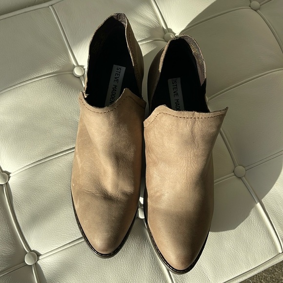 Steve Madden Adelphie Taupe Leat bootie 9.5 - Picture 2 of 9